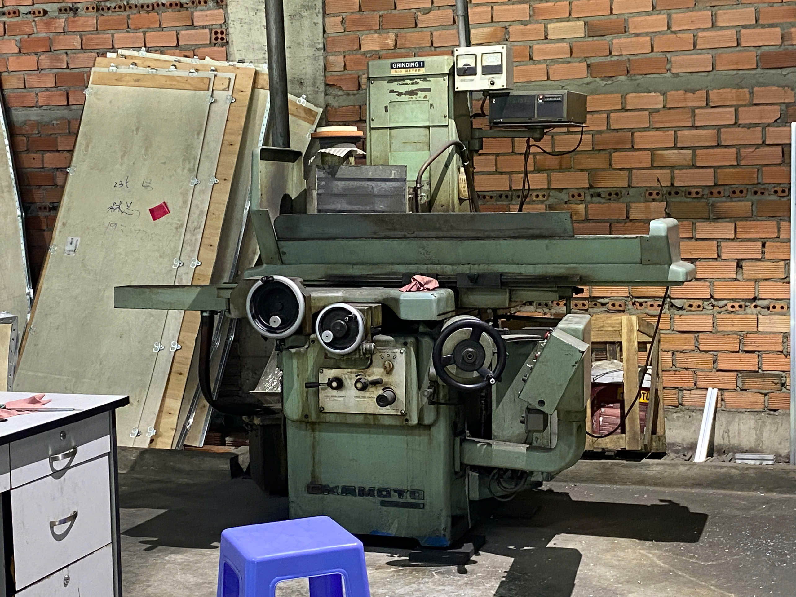 Milling machine 2.jpg